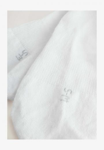 Короткие носки