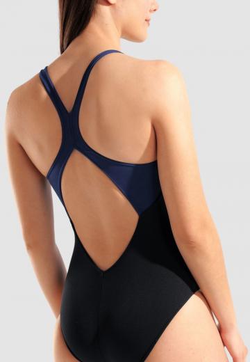 Слитный купальник