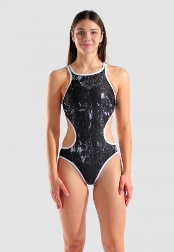 Слитный купальник