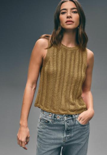 Пуловер без рукавов