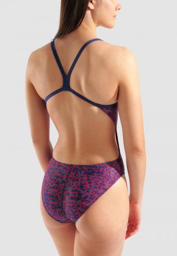 Слитный купальник