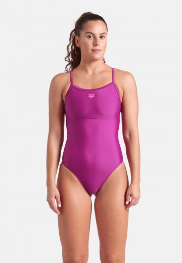 Слитный купальник