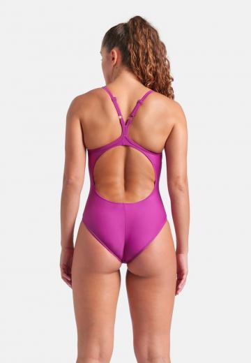 Слитный купальник