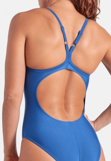 Слитный купальник