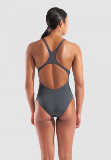 Слитный купальник