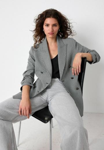 Длинный блейзер