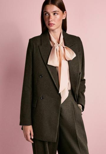 Длинный блейзер