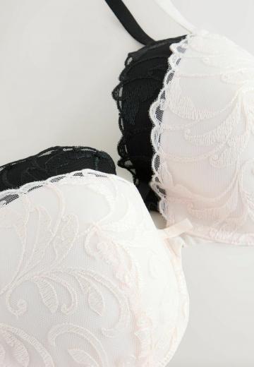 Бюстгальтер на косточках