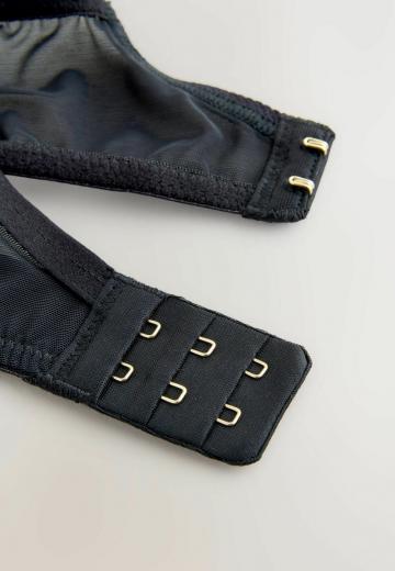 Бюстгальтер