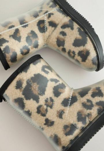 Резиновые сапоги