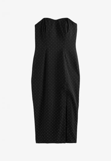 Платье без бретелек