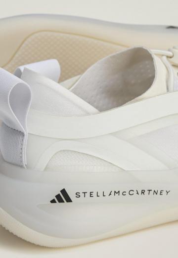 Тренировочные кроссовки