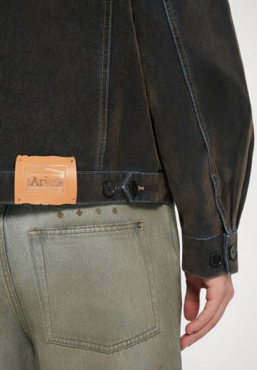 Джинсовая куртка