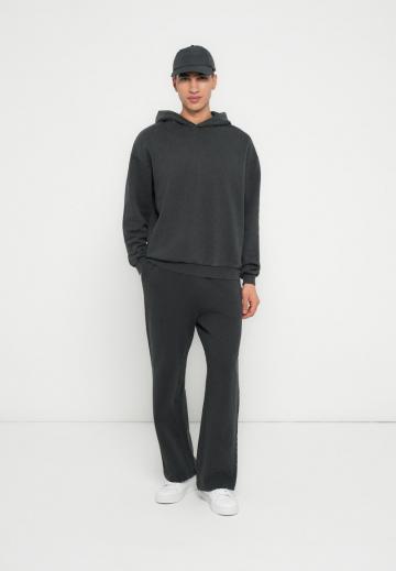 Пуловер с капюшоном