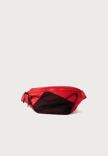 Сумка на пояс