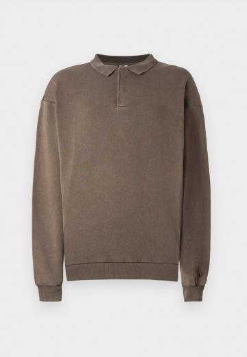 Поло с длинным рукавом