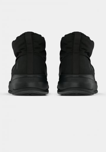 Зимние ботинки