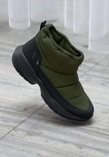 Зимние ботинки