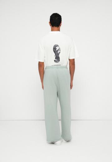 Спортивные штаны