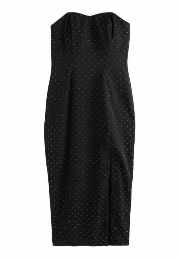 Платье без бретелек