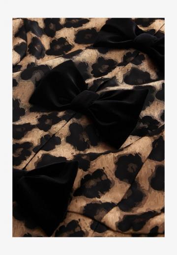 Короткое платье