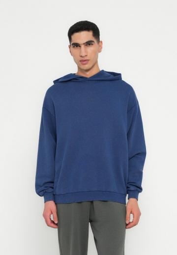 Пуловер с капюшоном