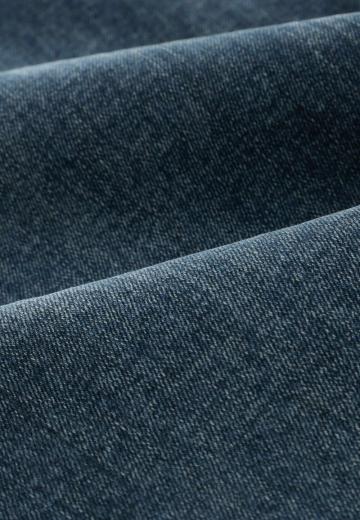 Клешеные джинсы