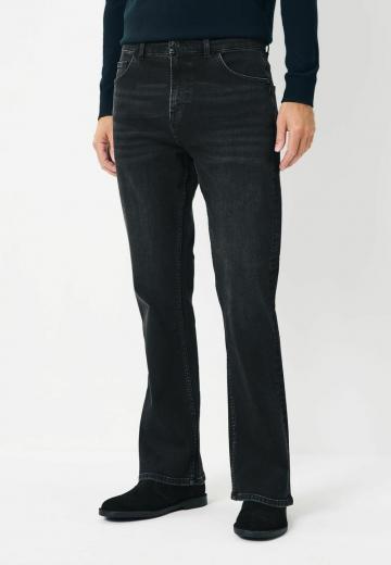 Клешеные джинсы