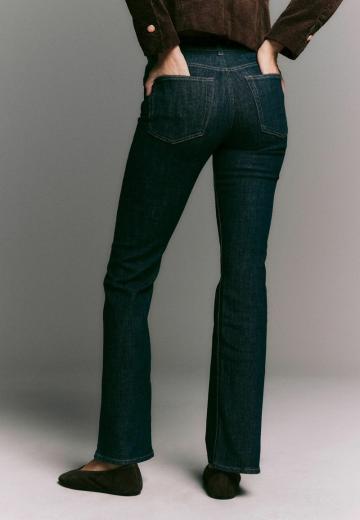 Клешеные брюки