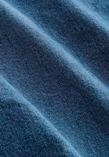 Свободные джинсы