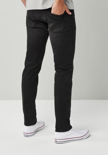 Узкие джинсы