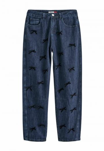 Прямые джинсы