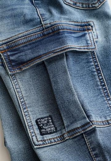 Джинсы
