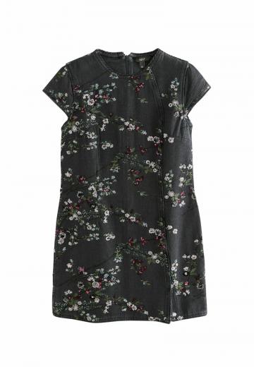 Джинсовое платье