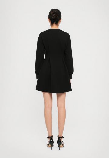 Короткое платье