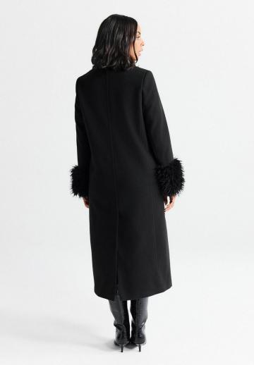 Шерстяное пальто