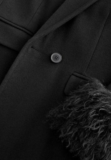 Шерстяное пальто