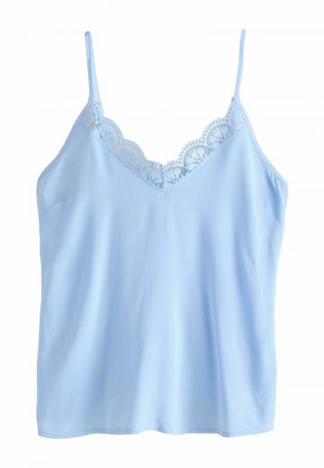 Топ на бретельках