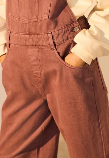 Джинсовый комбинезон