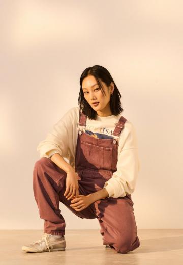 Джинсовый комбинезон