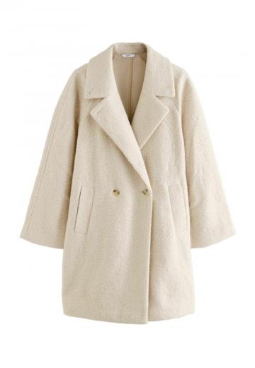 Короткое пальто