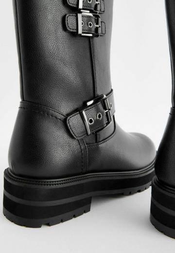 Полусапожки на платформе