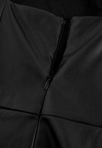 Платье без бретелек