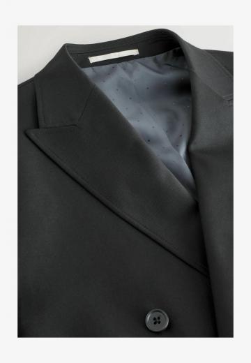 Короткое пальто