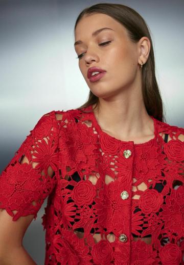 Кружевная блузка