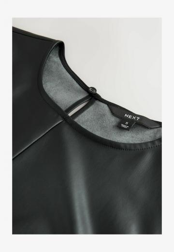 Короткое платье