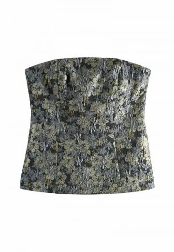 Топ без бретелек