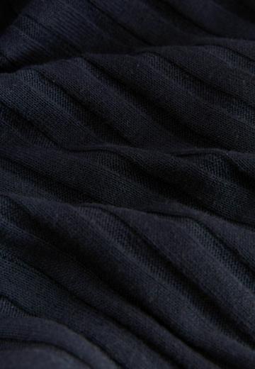 Вязаное платье