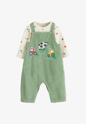 Набор одежды