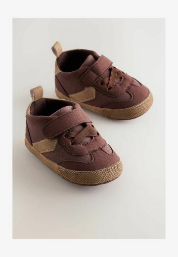 Детская обувь